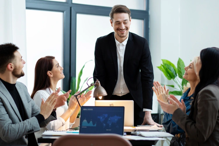 Employee Engagement & Recognition Software for Global Companies